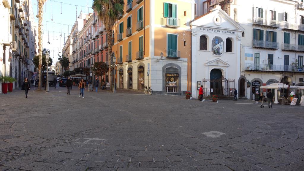 B&B Centrale Salerno Eksteriør bilde